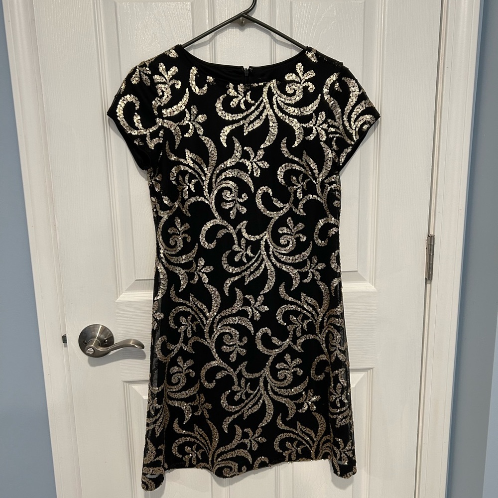 Elegant Black and Gold Women's Dress